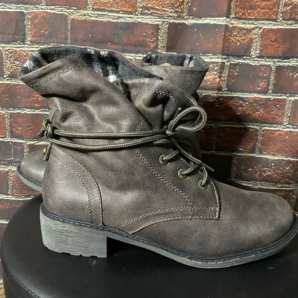 Mudd Brown Combat-Style Boots Sz 8.5 - Picture 6 of 9